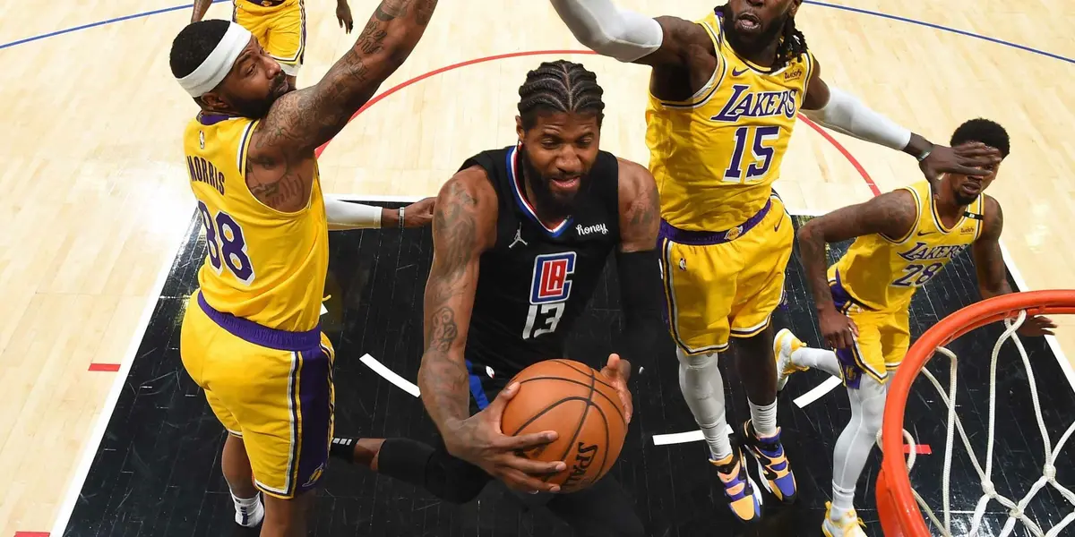 According to a former NBA executive, the Lakers need to have a good season to keep being the best team in Los Angeles.