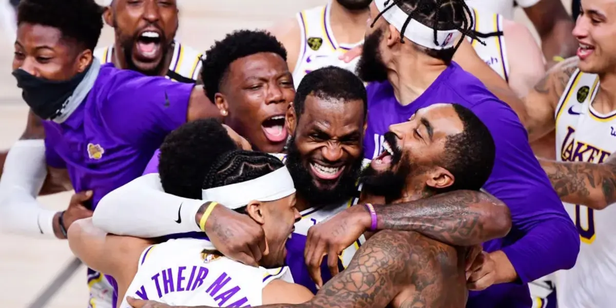 Former Chicago Bulls player Jay Williams, believes the Lakers can win a Championship with Kyrie Irving.