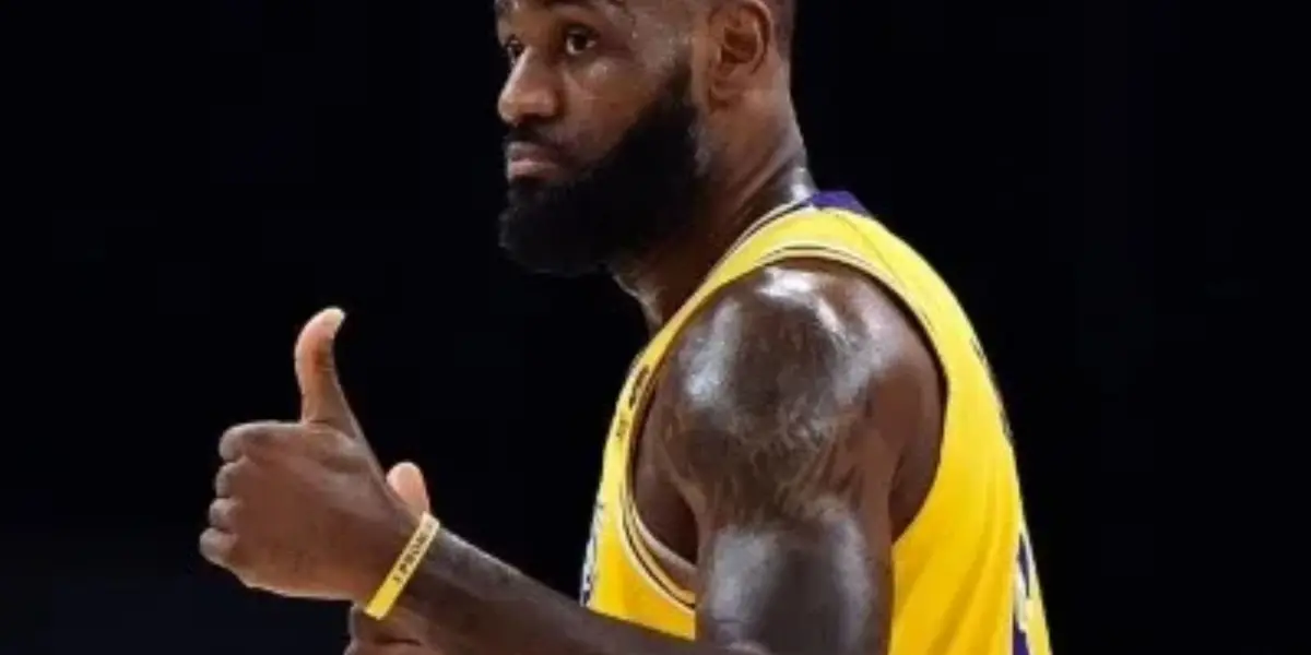 Laker owner Jeanie Buss revealed that LeBron James gave a big vote of confidence.