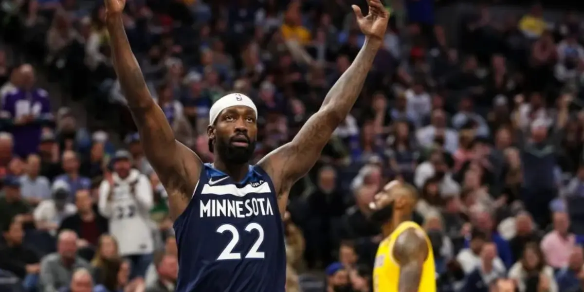 Lakers Legend Earvin ‘Magic’ Johnson reacted after his old team traded for Patrick Beverley