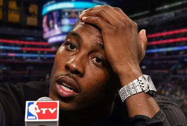 The former Lakers champion Dwight Howard had two workouts with the Warriors but reports have them passing on the big man, this is his reaction