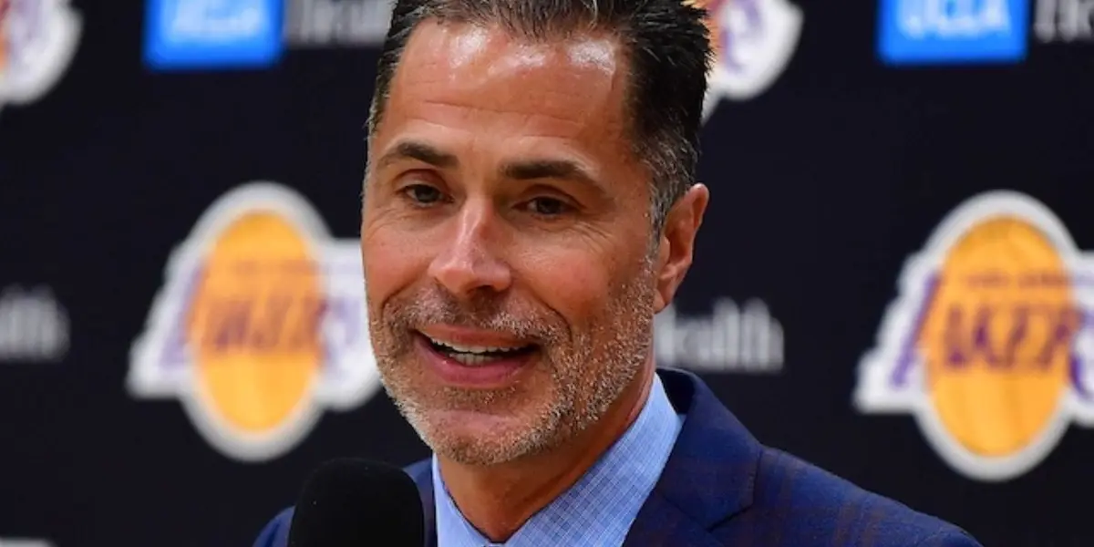 The Lakers are in deep trouble for tonight and the rest of the season if the FO doesn't do something about this