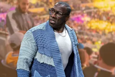 The Lakers are trailing in the first half by eleven points, and the team looks off; the fans are mad, and Fox Sports host Shannon Sharpe has spoken