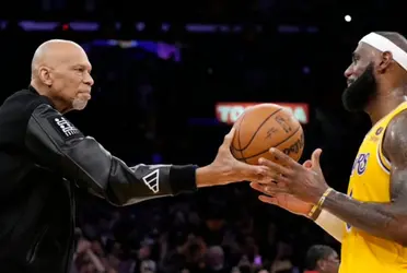 The Lakers had a magic night, even when they suffered a new loss, but their superstar LeBron passed their legend Kareem's scoring record