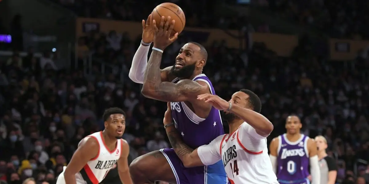 The Los Angeles Lakers are looking to get a new win vs. Portland, this time on the road, and their superstar is being great as usual