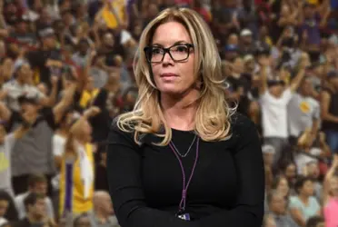 The Los Angeles Lakers had one of their worst season starters in the 2022-23 campaign with a 2-10 record and the fans were harsh on Jeanie Buss