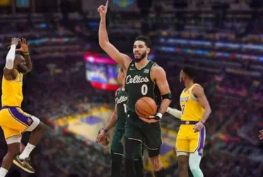 There is a former Laker who helped the team win the 2020 and isn't shy to show his appreciation for his purple and gold past